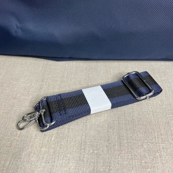 GIORGIO ARMANI Fr. Messenger Bag - Picture 6 of 7